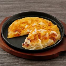 Mentaiko potato pizza