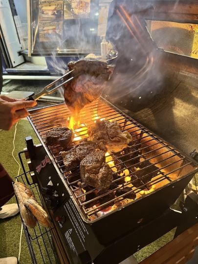 Feel free to bring your own BBQ! [Enjoy BBQ on an authentic lava stone grill] ★4,000 yen per person including all-you-can-drink