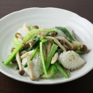 Stir-fried Matsukasa squid with black pepper