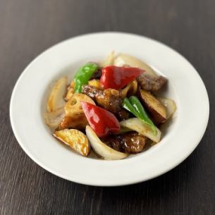 【연말 연시 한정 대접 요리】흑초의 돼지(3~4인분)