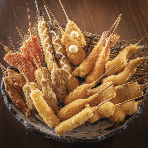 サクサクの串カツが楽しめる！