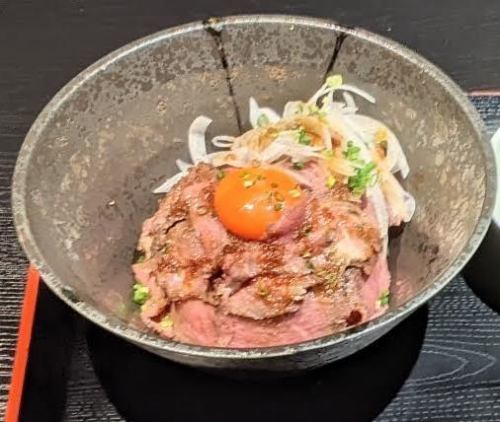 Ganko-chan's roast beef bowl (limited to 5 servings)
