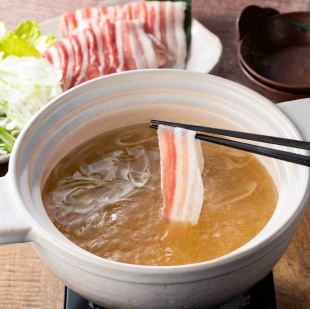 とろける旨み!もち豚しゃぶしゃぶ食べ放題