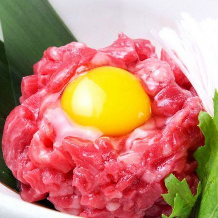 炙りユッケ