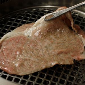 三大名物黒桜の10秒上ロース
