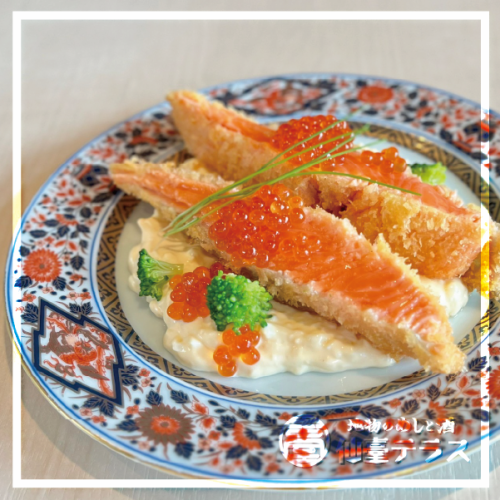 Miyagi salmon rare cutlet - homemade salmon roe tartar sauce -