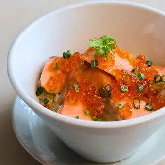 みやぎサーモンはらこ飯