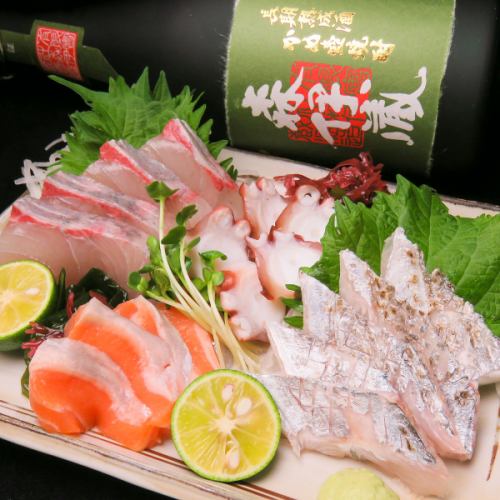 新鮮な肴も楽しめる八剣伝