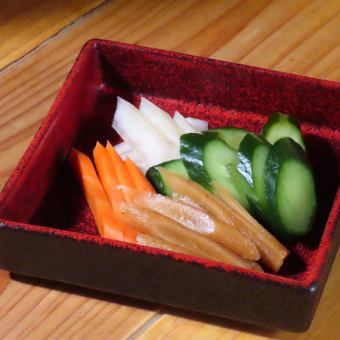 漬物盛り合わせ