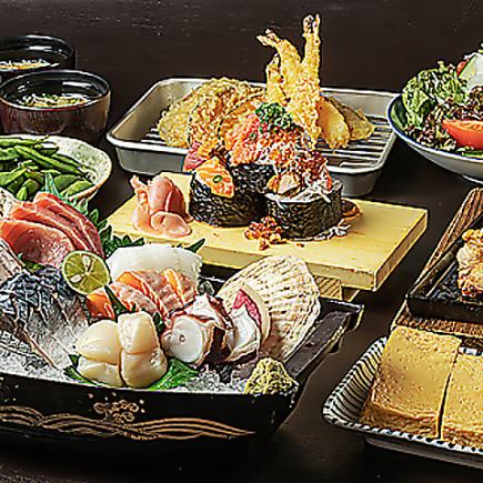 【派對佳選! 】盡享海鮮盛宴!刺身拼盤“刺身船套餐”,包含2小時無限暢飲,共8道菜,5000日元。