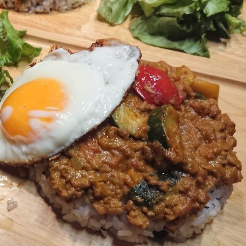 グリル野菜のキーマカレー