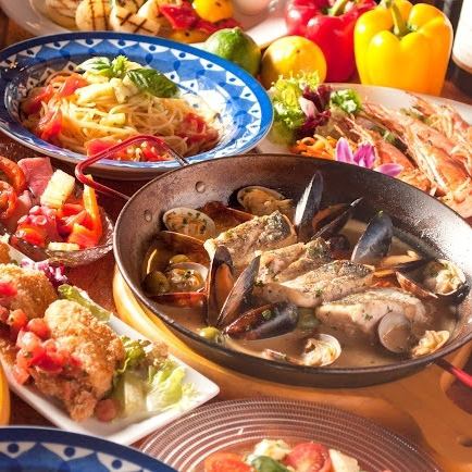 ★貸切可★人数によってコースの内容・金額が異ります。25名様の場合、全14品 2H飲放題付6000円!!!