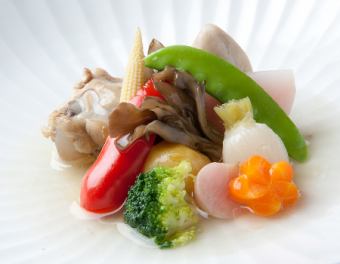 季節の野菜の炊き合わせ