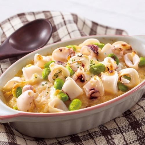 鱿鱼和毛豆配鳕鱼籽奶油