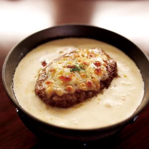 Cheese fondue-style hamburger doria