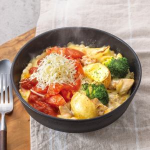 Tomato and potato half and half