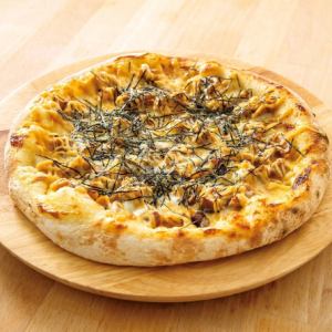 Mozzarella cheese teriyaki chicken pizza