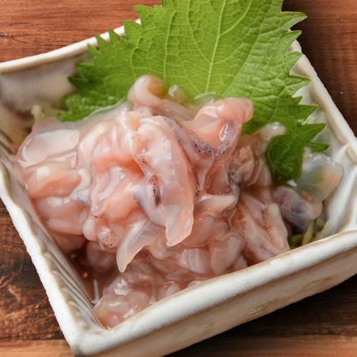 Salted squid cartilage