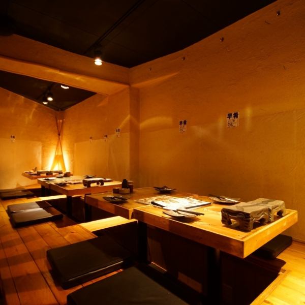 地下の座敷は6～18名でどうぞ！(席のみ予約は要相談)ゆったり堀ごたつです。ちょっとした宴会や歓送迎会にもぴったり12名様以上で個室利用可能！12名様未満で個室をご希望でしたらお電話にてお問い合わせください。各種ご予約はお早めに