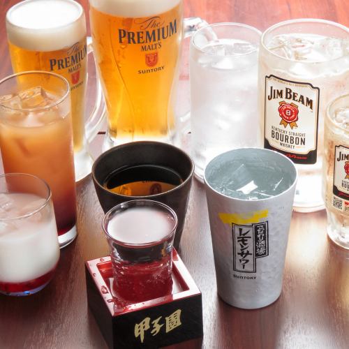 無限暢飲價格為2,000日元（含稅），菜單豐富。