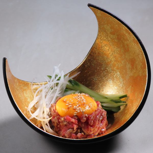 【当店人気ランキングNo.2】炙り和牛ユッケ