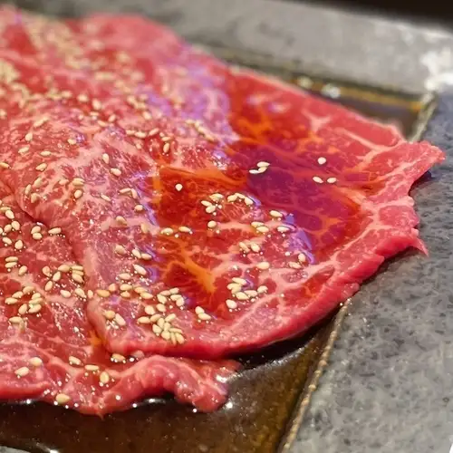 自社ブランド牛を贅沢に