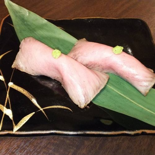 極上和牛ロースト握り 二貫