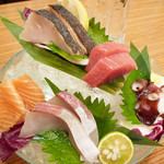 "Specialty!" Assorted sashimi icebergs (5 types)