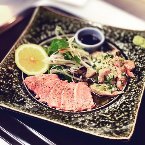 [Famous meat sashimi]