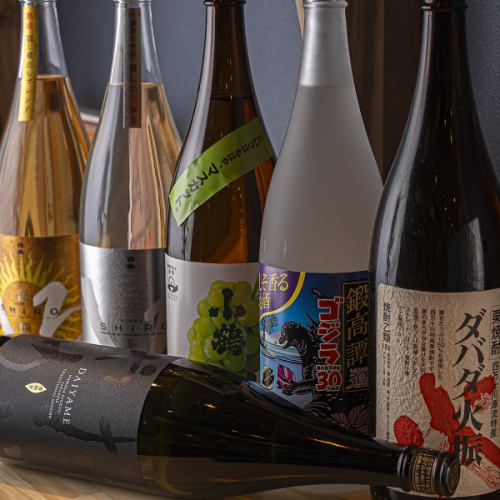 ◆旬の厳選酒が約40種