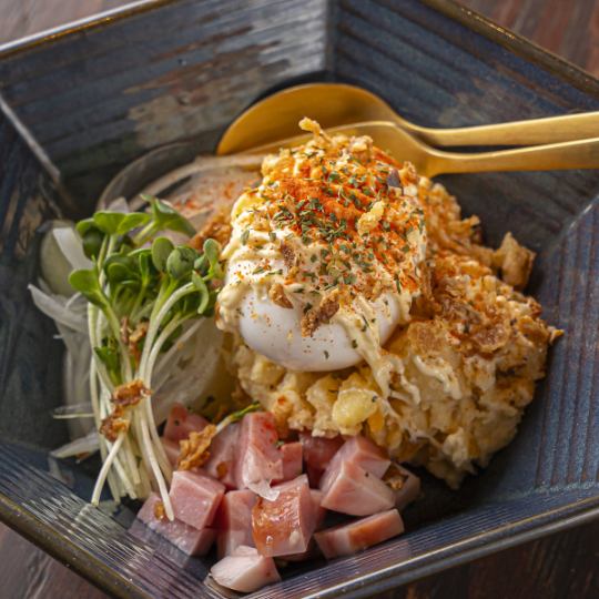 ≪ 自分で作り上げる≫めんどくさいポテトサラダ　680円(税込)
