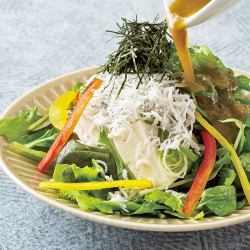 Tofu salad with Kochi whitebait and Kujo leeks