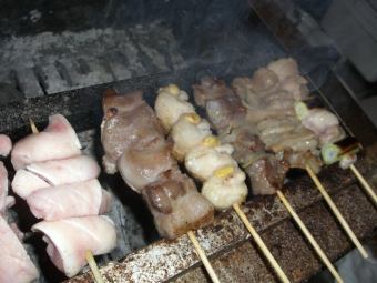 Kushiyaki [pork] Throat cartilage, belly, pork belly, sachet