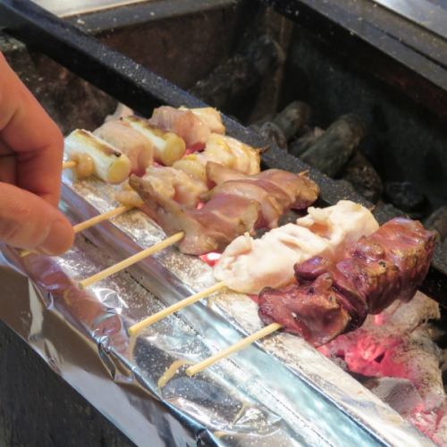 鮮度抜群！大山鶏の焼鳥と栃木県産豚串焼き