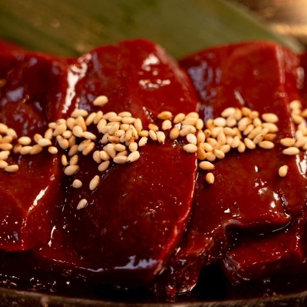 【肉卸屋だから提供できる厳選されたお肉】美味しいお肉は小竹家へ