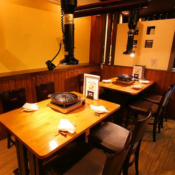 アットホームでお客様との距離も近く楽しくお食事いただけるお店です♪うまうまだからこそ楽しめるラムをご堪能下さい。皆様のご来店心よりお待ちしております。