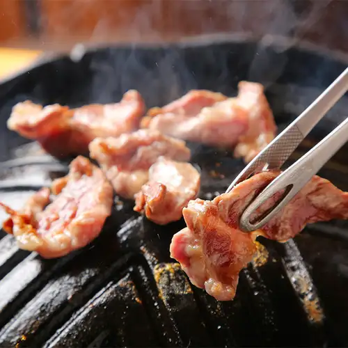 【大人気!迷ったらまずはこれ◆】≪一度食べたら虜に≫プレミアムラムジンギスカン 1人前2,750円(税込)