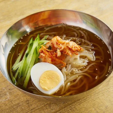Yakiniku restaurant's refreshing cold noodles
