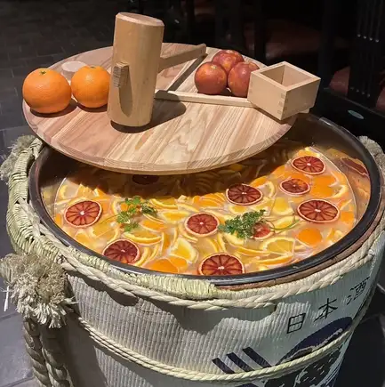 夏日派對的完美選擇！包含清酒開桶儀式★ LamP 8道菜單點菜單，5000日圓即可享受2.5小時暢飲★