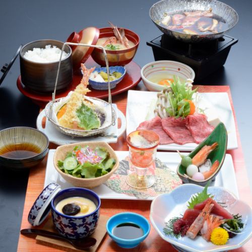 High-quality flavors nurtured by the rich nature of Niigata [Wagyu Sukiyaki Set] [9 dishes]