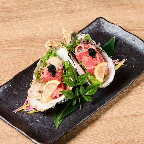 牡蠣の和牛巻きキャビアのせ　1個