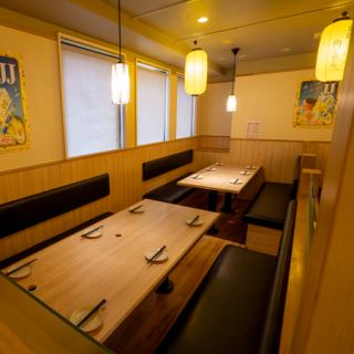 【貸切】日吉商店横浜店では人数様によっては貸切予約も承っております◎フロア貸切で他のお客様もいないので、気兼ねなくおくつろぎ頂けます♪大規模パーティや大型宴会も随時承っております。