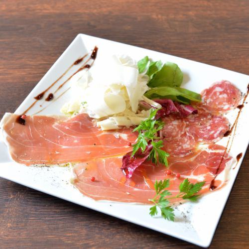 Assorted Italian parma ham and Neapolitan salami