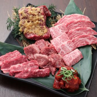 【高級套餐】日本牛烤肉自助餐<附無限暢飲>5,500日圓（含稅）