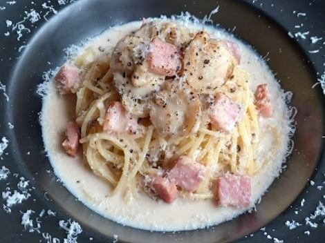 Scallop and bacon cream pasta or risotto porcini flavor