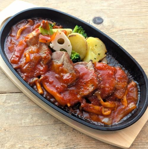 鉄板焼きポークチャップ