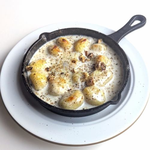 ポテトニョッキのゴルゴンゾーラソース