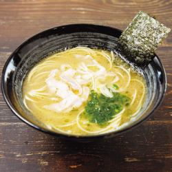 濃厚鶏白湯ラーメン