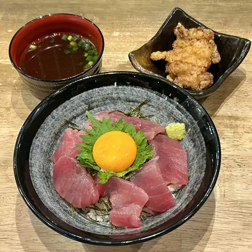 鮪魚碗