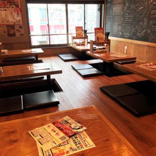 Please reserve the floor and enjoy banquets and drinking parties with a large number of people.We accept from 20 people to a maximum of 26 people ♪ You can also have a buffet style banquet in a fashionable atmosphere! There is no doubt that you will be excited!Shin-Mizuhashi store]